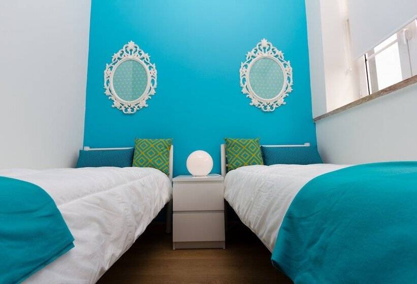 Номер Стандарт, Turismo Do Seculo