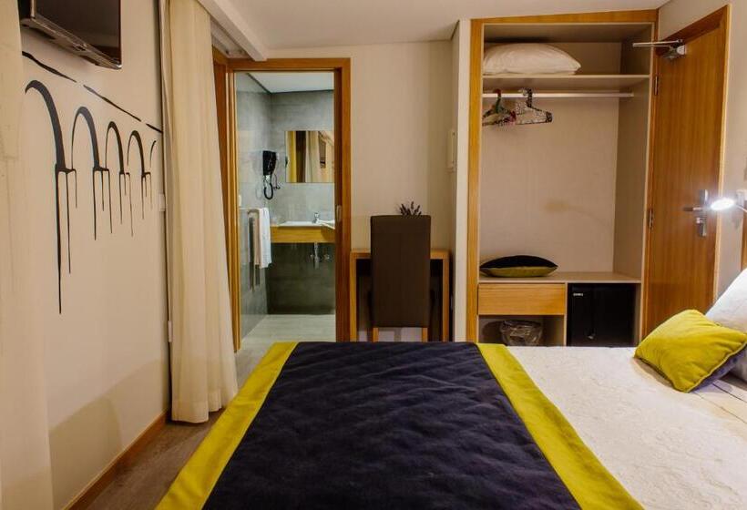 带阳台的豪华间, Venceslau Wine Boutique Hostel