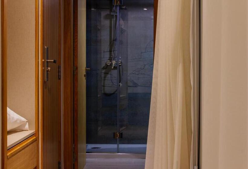 Номер Стандарт с Балконом, Venceslau Wine Boutique Hostel