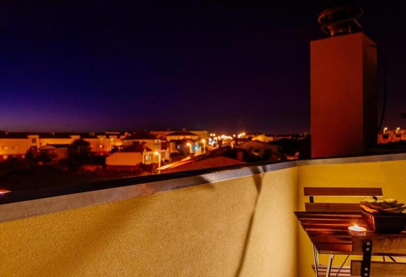 标准间带阳台, Venceslau Wine Boutique Hostel