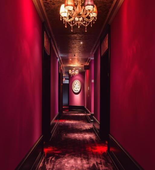 单人基本间, Dorsia Hotel & Restaurant