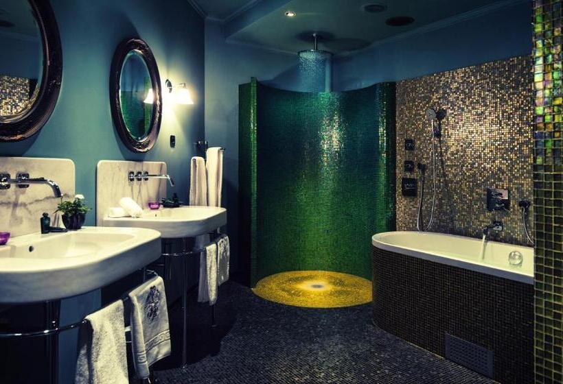 标准间, Dorsia Hotel & Restaurant