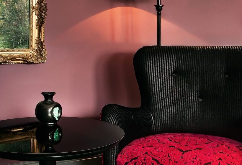 基本间, Dorsia Hotel & Restaurant