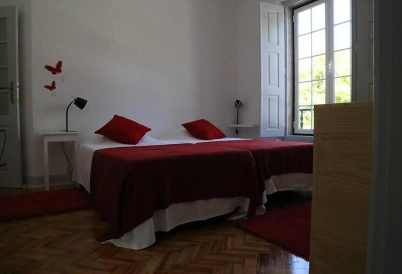 Четырехместный Номер Стандарт, Hostel Rossio Alcobaça
