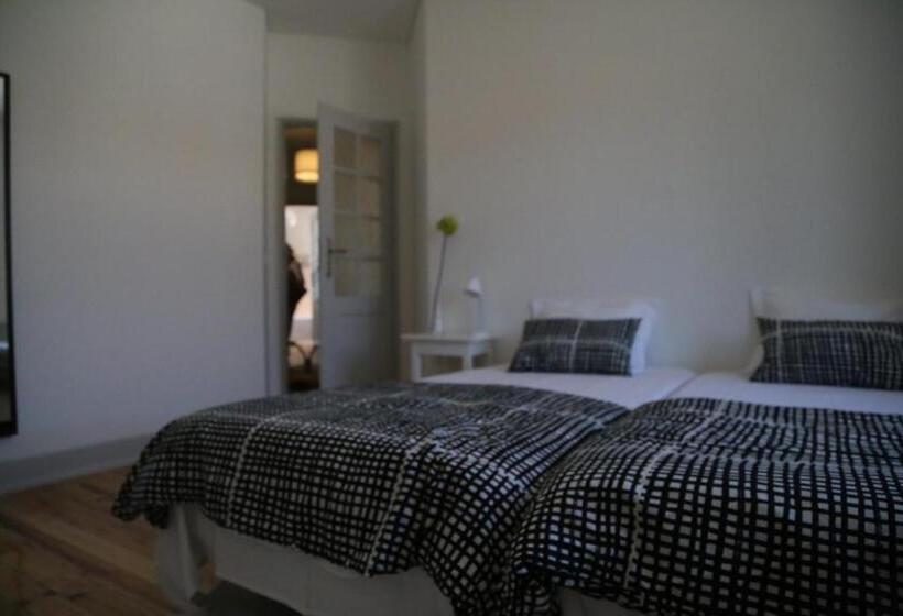 غرفة قياسية رباعية, Hostel Rossio Alcobaça