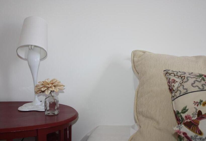 غرفة قياسية مع حمام خارجي, Hostel Rossio Alcobaça