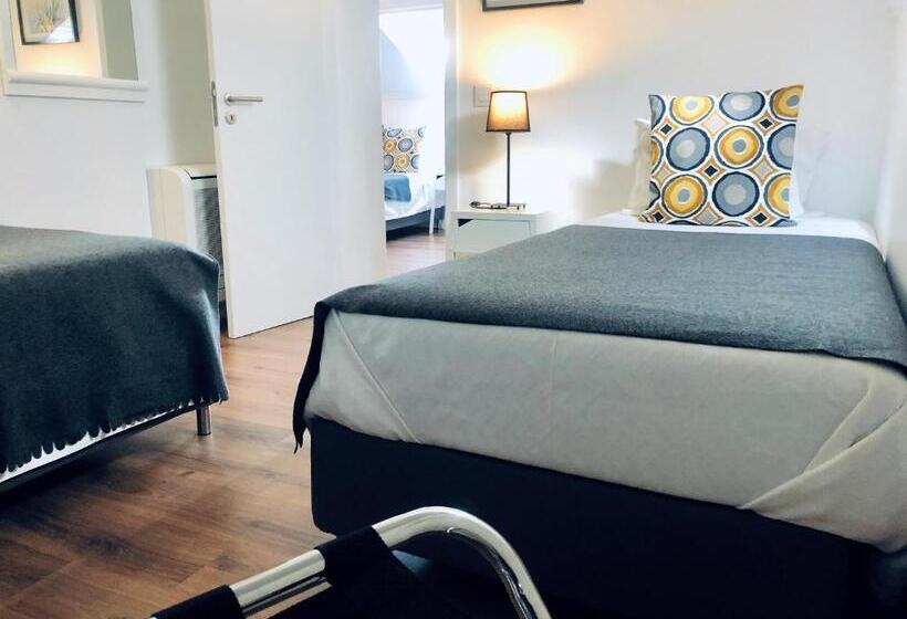 غرفة عائلية, Botanico De Coimbra