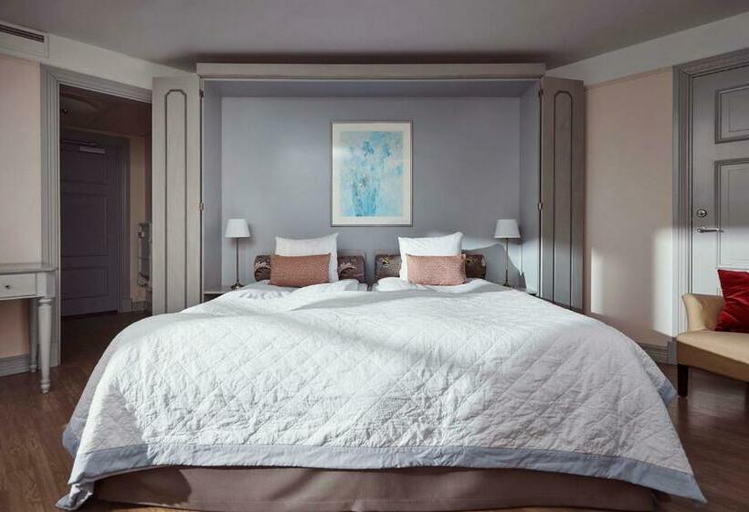 スーペリアールーム, Fågelbrohus