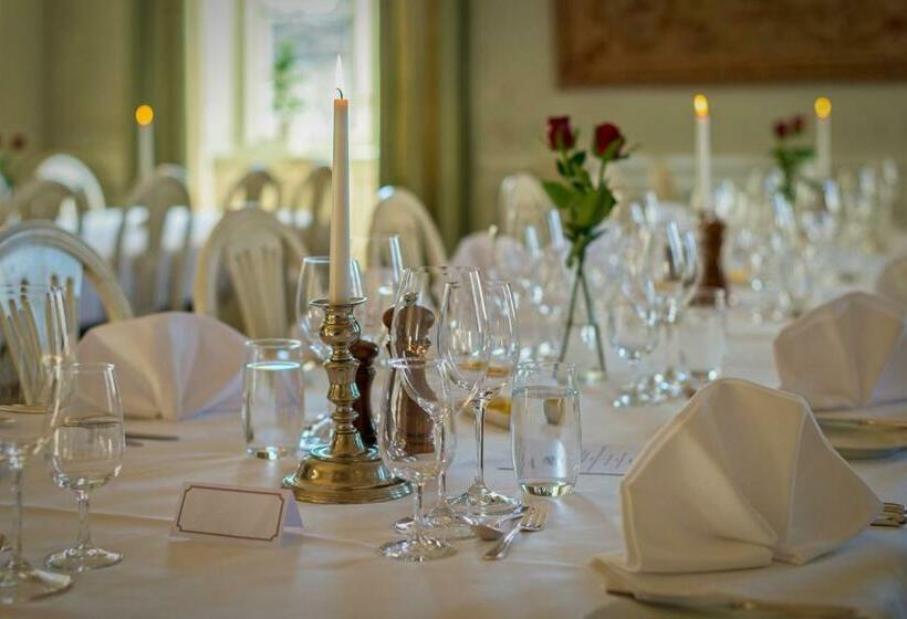 חדר סטנדרט יחיד, Haga Slott