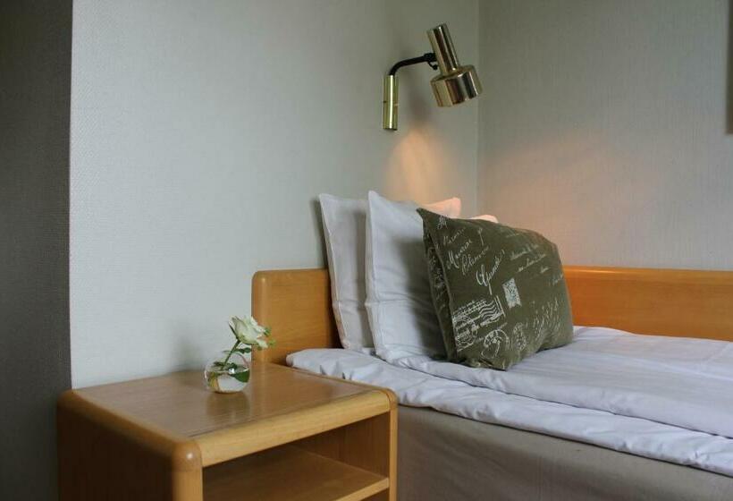 חדר סטנדרט יחיד, örserumsbrunn Gestgifveri & Konferens