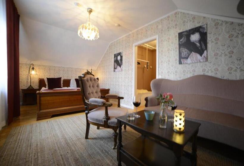 חדר סטנדרט נוף לאגם, örserumsbrunn Gestgifveri & Konferens