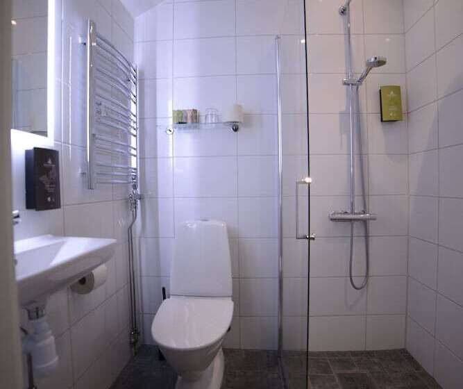 Номер Стандарт, örserumsbrunn Gestgifveri & Konferens