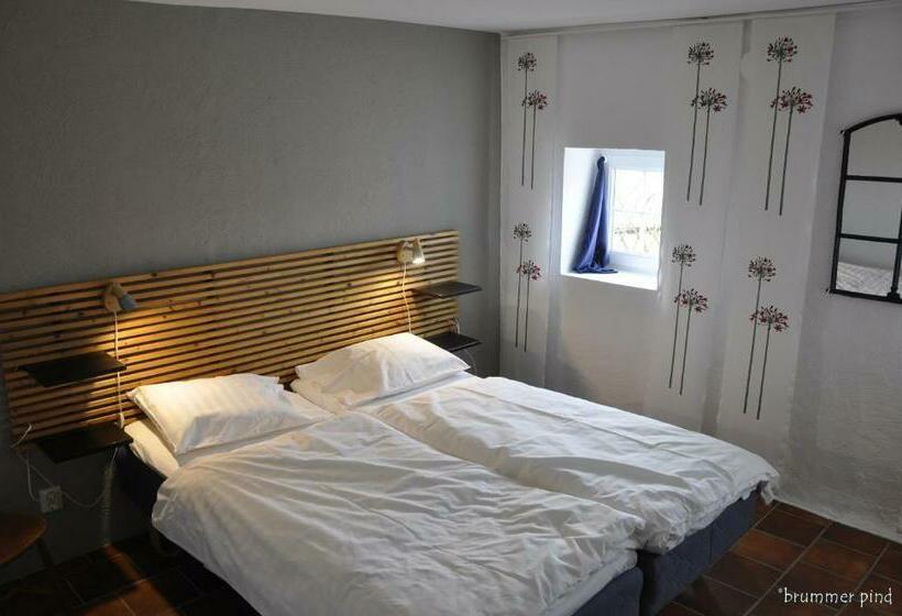 Номер Стандарт, Hylteberga Gård Bed & Breakfast