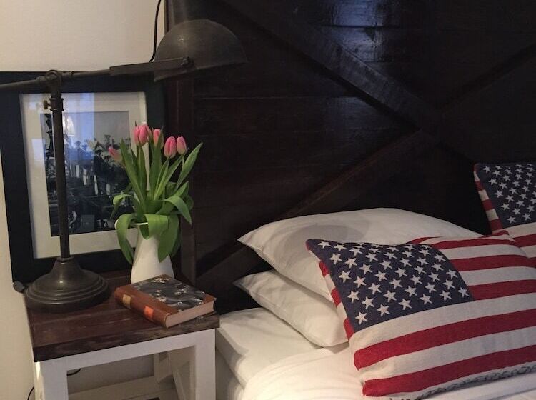 Номер Стандарт, Johanssons Gårdshotell I Roslagen