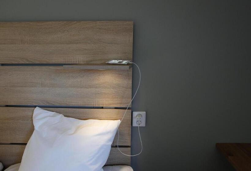 اتاق استاندارد یک نفره, Kvibergs Vandrarhem   Hostel