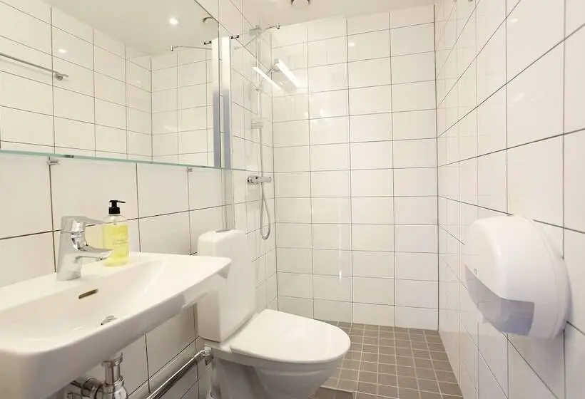 اتاق استاندارد یک نفره, Kvibergs Vandrarhem   Hostel