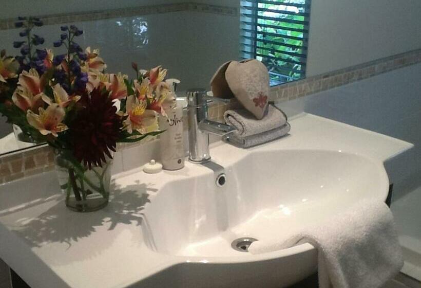 Номер Deluxe, L'abri Bed And Breakfast