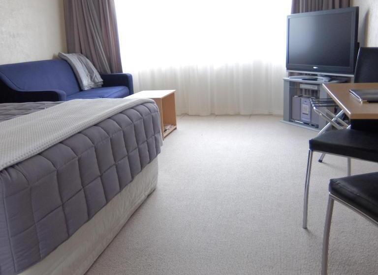 חדר סטודיו סטנדרד, 299 On Devon West