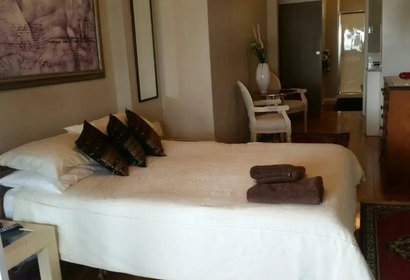 オーシャンビューデラックスルーム, Nana Glads Beachfront Accommodation