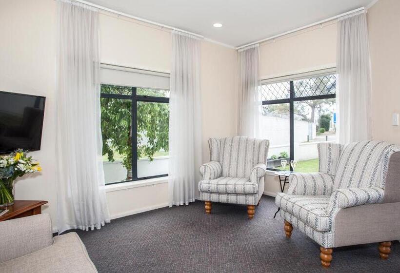 דירת שני חדרים, Te Mata Lodge