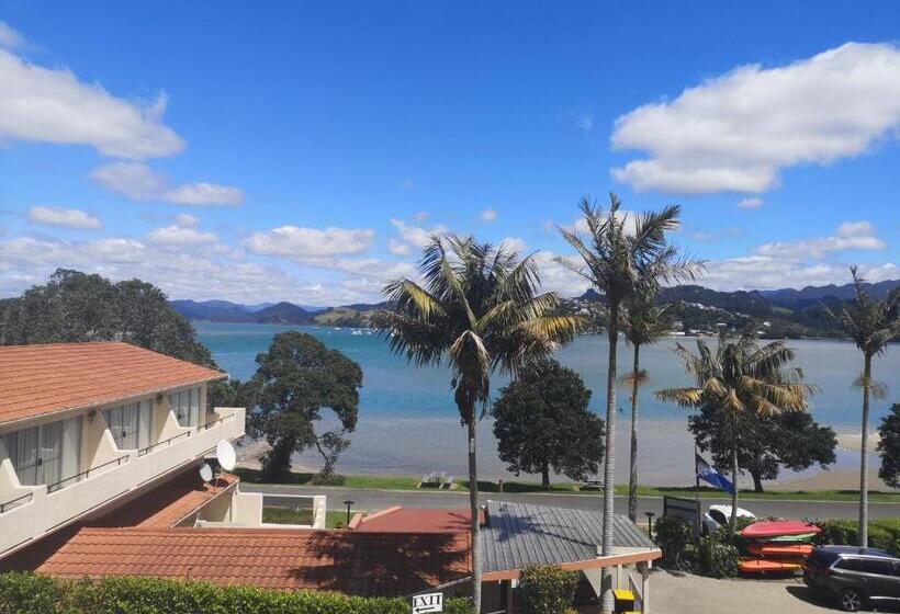 דירת חדר שינה עם טרסה ונוף לים, Paku Lodge Resort