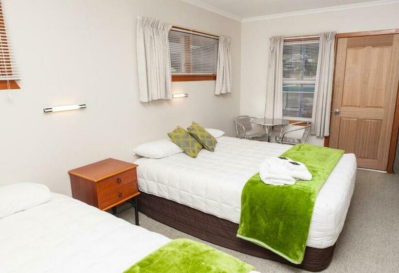 استودیوی استاندارد, Picton Accommodation Gateway Motel