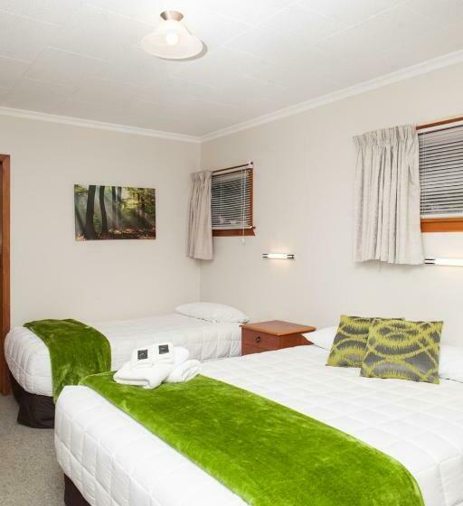 استودیوی استاندارد, Picton Accommodation Gateway Motel