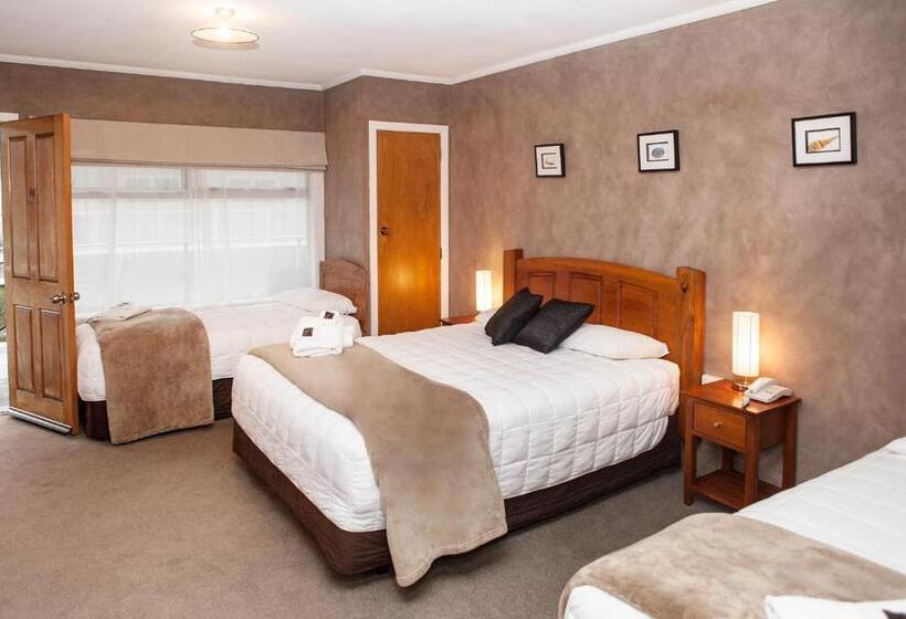 Семейные Апартаменты, Picton Accommodation Gateway Motel