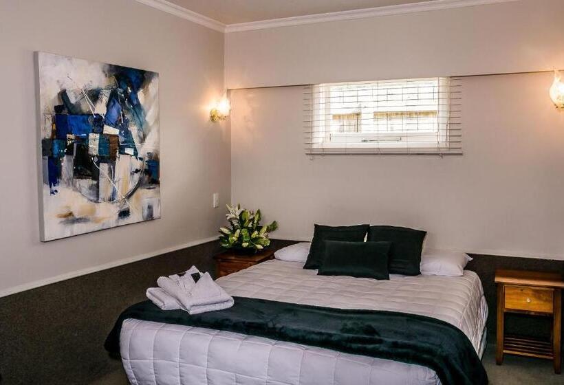 Студия Стандарт, Picton Accommodation Gateway Motel