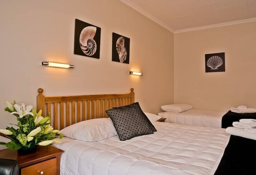 استودیوی استاندارد, Picton Accommodation Gateway Motel