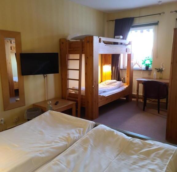 ファミリールーム, Vasaloppsmålet Hostel Mora Målkullans Vandrarhem