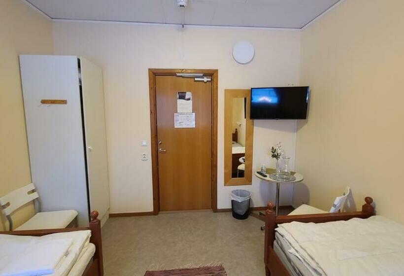 バス共有のスタンダードルーム, Vasaloppsmålet Hostel Mora Målkullans Vandrarhem