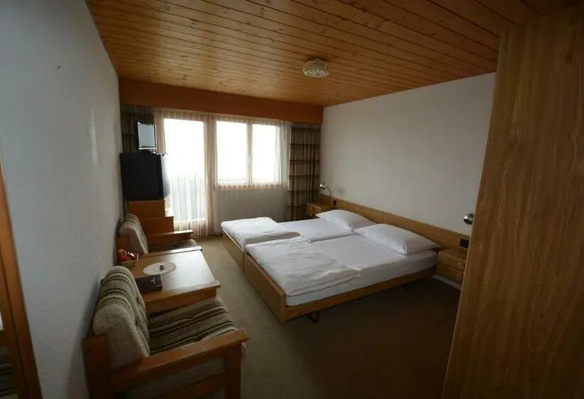 Standard Room with Balcony, Aparthotel Edy Bruggmann Ag
