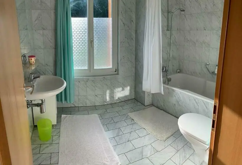 Habitació Estàndard Vista Muntanya, B&b Maetteli