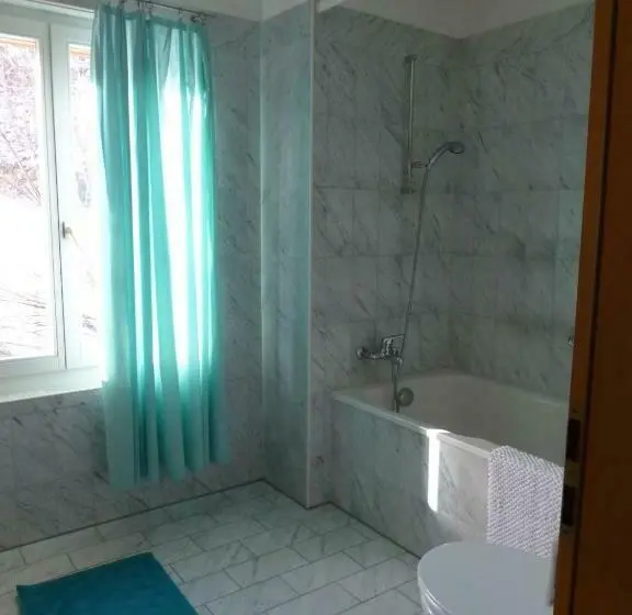 Habitació Estàndard Vista Muntanya, B&b Maetteli