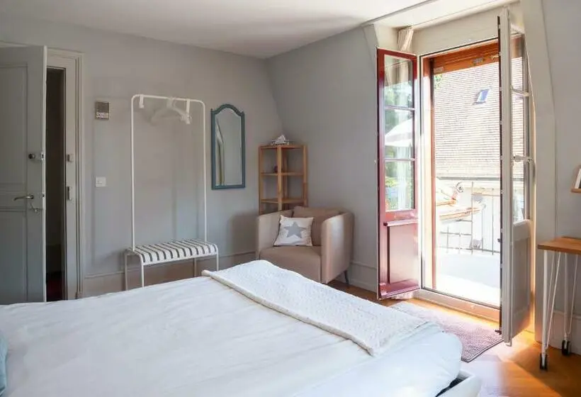 اتاق استاندارد با تراس, B&b The B