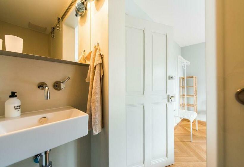 テラス付きスタンダードルーム, B&b The B