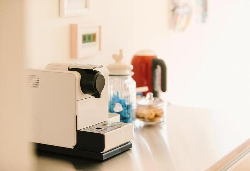 バルコニー付き１ベッドルームアパートメント, B&b The B