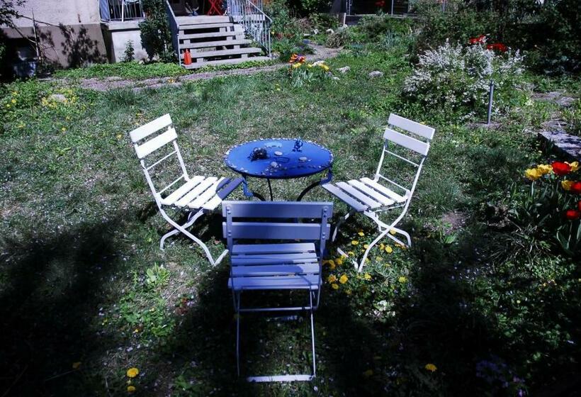 חדר סטנדרט חדר אמבטיה משותף, Au Jardin