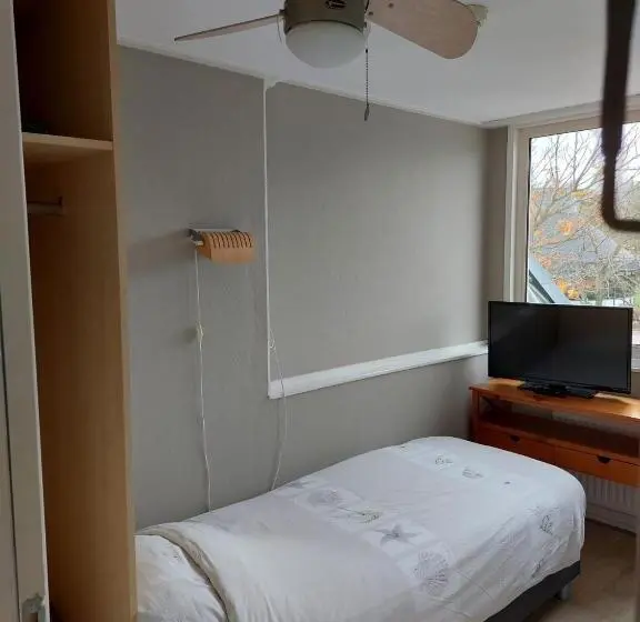スタンダードシングルルーム, Bed & Breakfast D'ouwe Smidse