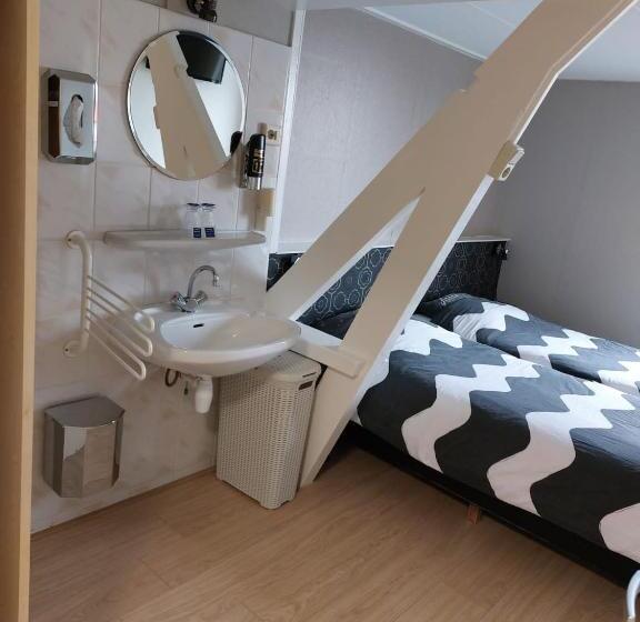 スタンダードルーム, Bed & Breakfast D'ouwe Smidse