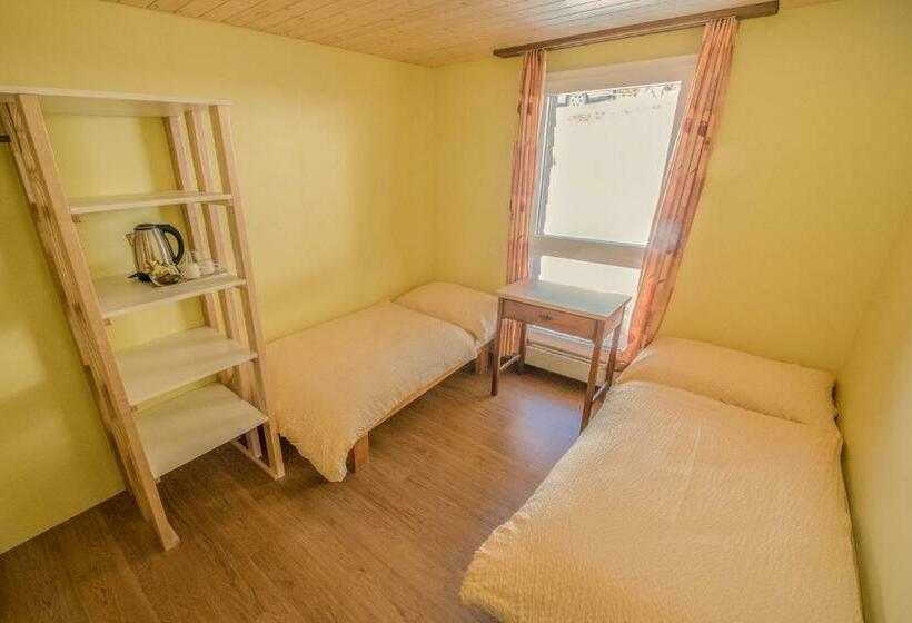 带共用浴室的标准房间, Schutzenbach Backpackers For Adults 18 35