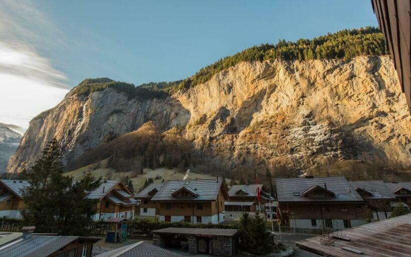 带共用浴室的标准房间, Schutzenbach Backpackers For Adults 18 35