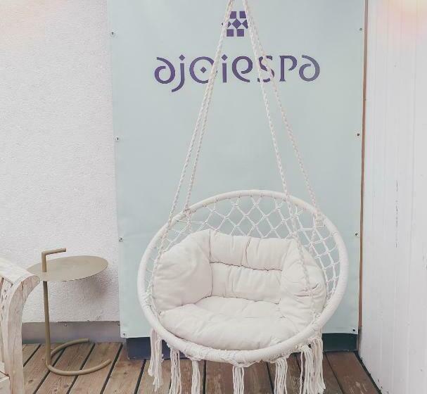 جناح دوبلكس, Ajoiespa