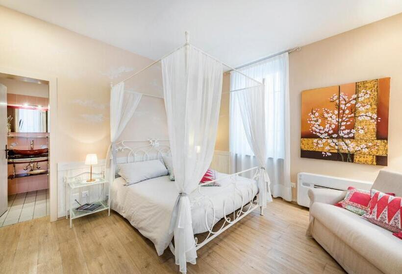 Superior room with lake view, Albergo Ristorante La Palma