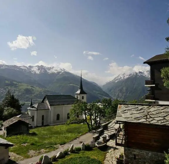 Standard Yhden Hengen Huone Parveke, Alpenblick