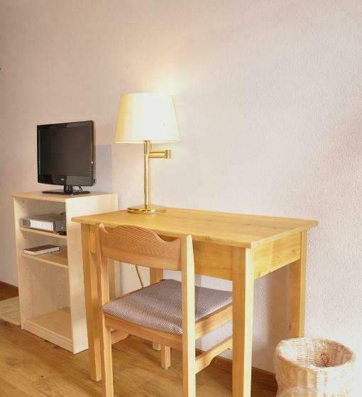 חדר סטנדרט יחיד עם מרפסת, Alpenblick