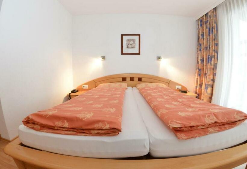 Standardzimmer, Arch San Martin