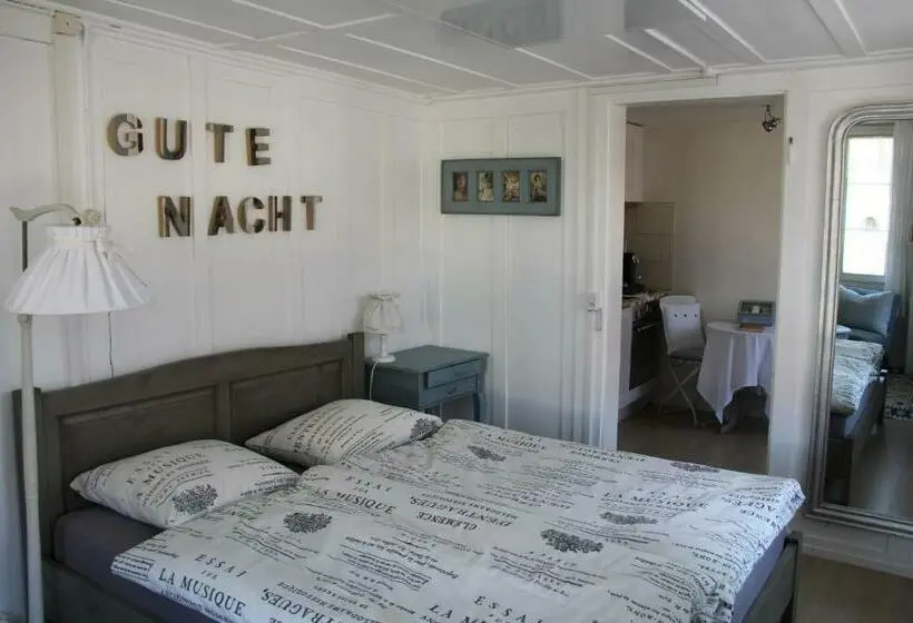 Economy-huone, Bed And Breakfast Gantrisch Cottage Ferienzimmer