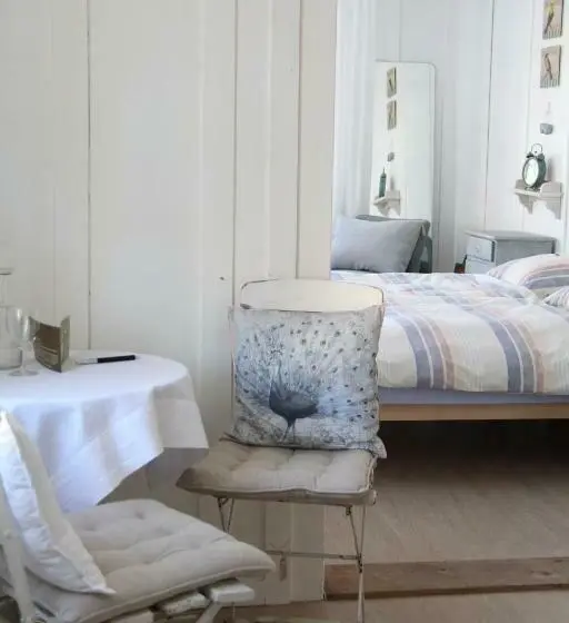 Economy-huone, Bed And Breakfast Gantrisch Cottage Ferienzimmer